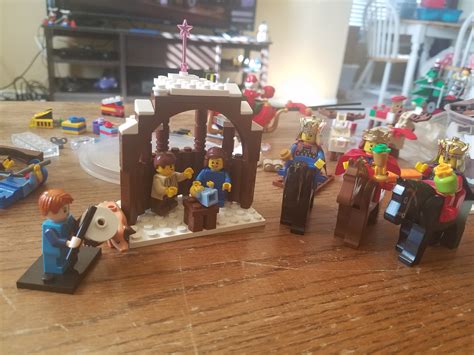 Lego Nativity Scene (Winter Village) : r/lego