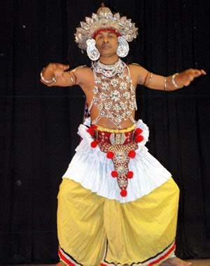 Goalpostlk.: Sri Lanka Traditional Dancing