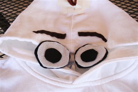 DIY Olaf Costume | Desert Chica