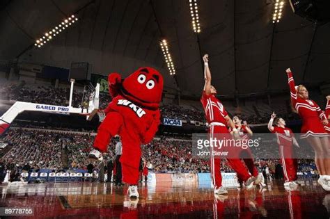 Western Kentucky Hilltoppers mascot Big Red before game vs Illinois.... News Photo - Getty Images