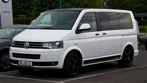 File:VW Multivan 2.0 TDI Edition 25 (T5, Facelift) – Frontansicht, 20. Mai 2012, Velbert.jpg ...