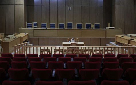 Golden Dawn trial resumes on Monday after summer recess | eKathimerini.com