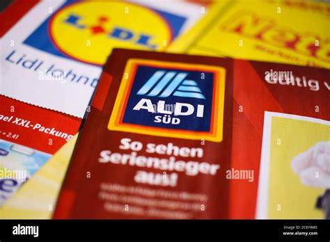 Aldi price comparison hi-res stock photography and images - Alamy