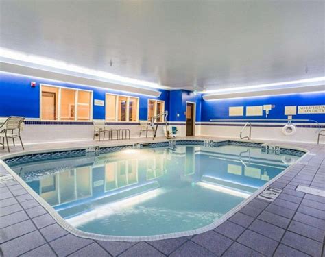 11 Hotels with Indoor Pools in Birmingham, AL