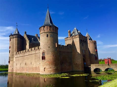 muiderslot castle netherlands - Anne Travel Foodie