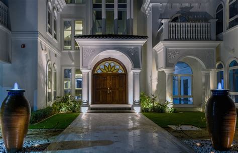 13,000 Square Foot Beachfront Mansion In Dubai, UAE | Homes of the Rich