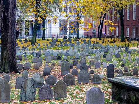 19 Most Beautiful Cemeteries in the U.S. to Visit Year Round