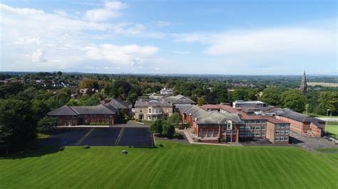 Best Secondary school in Cheshire - Lymm High School