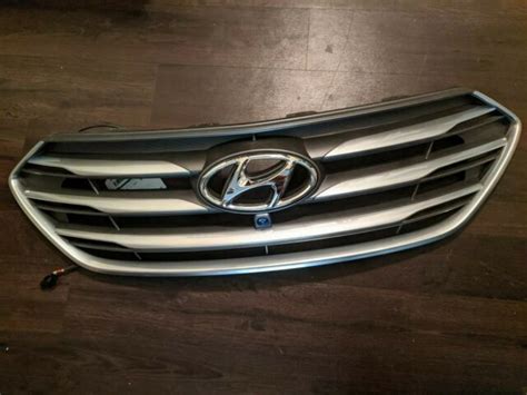 2017-2018 HYUNDAI SANTA FE SPORT FRONT GRILLE W/ CAMERA | eBay