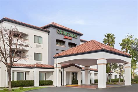 COURTYARD BY MARRIOTT PALMDALE $112 ($̶1̶3̶0̶) - Prices & Hotel Reviews ...