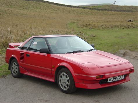 1/64 Diecast Fun: [Japanese Classics] Toyota MR2, the unexpected one