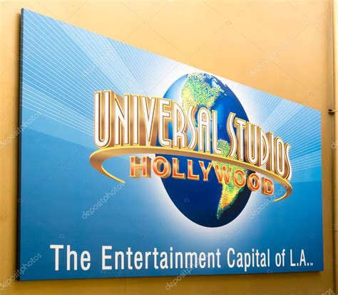 Universal Studios Hollywood signo — Foto editorial de stock © wolterke #94994014