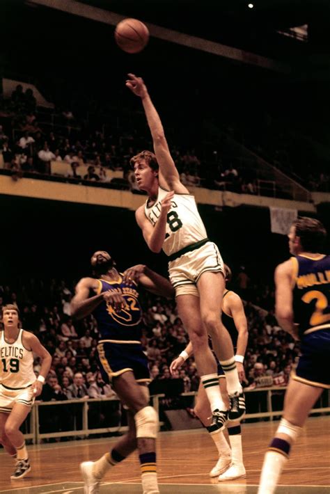 NBA History on Twitter | Dave cowens, Nba legends, Nba stars