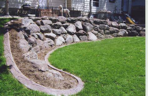 Large Rock Retaining Walls for Rustic Landscaping