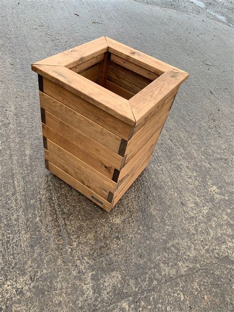 Premium Range Tall Square Wooden Garden Planter – EXTRA LARGE – January Sale!!! - Simply Wood