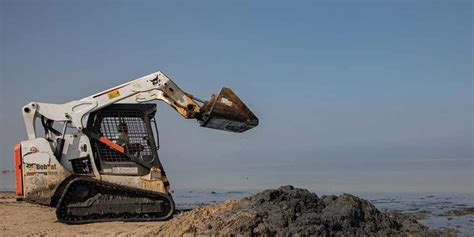 Bobcat T300 Specs, Weight, Lift Capacity, Review | T300 Bobcat Specs