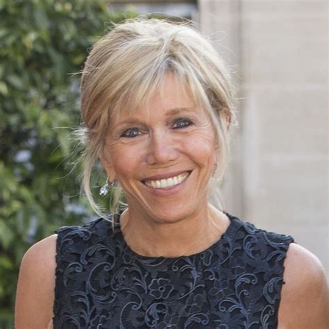 81 best Brigitte Macron images on Pinterest | French chic, French ...