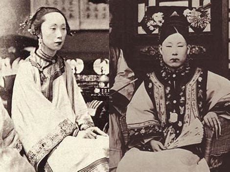 Manchu Hairstyle and Headwear Are Unique, Especially Manchu Females ...