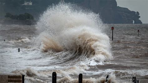 India News | Tsunami Warning Issued for Indian Ocean Region After ...