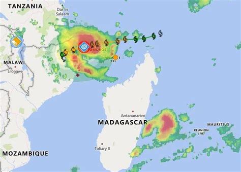 Cyclone Kenneth to hit Mozambique just 6 weeks after Cyclone Idai left a high death toll and ...