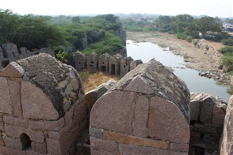 Journeys across Karnataka: Mudgal Fort's North Gate