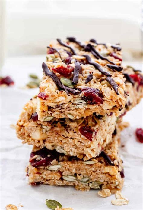 Healthy Granola Bar Recipe {No Bake}