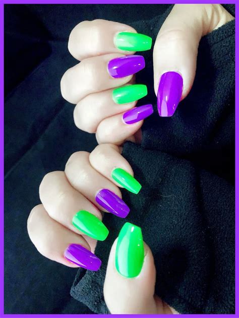 Green Neon Nail Polish Nail Lacquer 10 Free Nail Polish | Etsy in 2020 | Bright summer acrylic ...