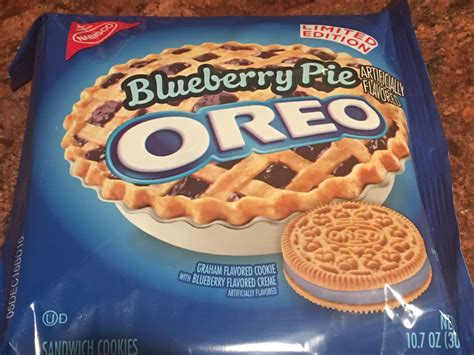 Food review: Blueberry Pie Oreos | Lisa Yakomin