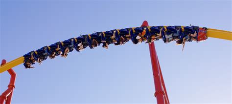 Visit Six Flags in Los Angeles - Six Flags Magic Mountain