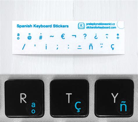 Spanish round shape, mini keyboard stickers – transparent background