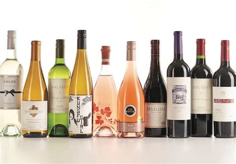 10 Wines Under $20 That Make Better Gifts Than Flowers | Hy-Vee