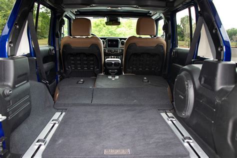 Jeep Wrangler Unlimited Top Down Cargo Space