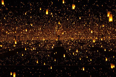 Infinity Mirror Rooms – Yayoi Kusama: Infinity Mirrors | Hirshhorn Museum | Smithsonian