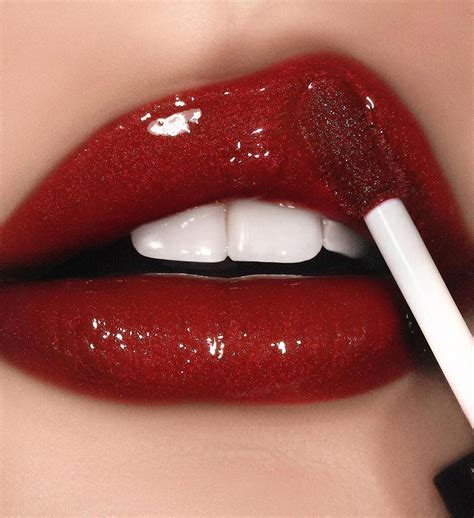 Pin on Maquiagem beleza produtos | Red lips makeup look, Red aesthetic grunge, Red aesthetic