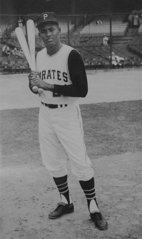 50 Years On: Remembering The Crash That Killed Baseball Legend Roberto Clemente