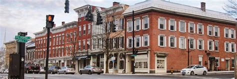 The best available hotels & places to stay near Cazenovia, NY