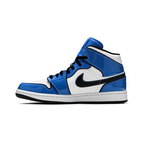 Jordan 1 Mid Signal BlueJordan 1 Mid Signal Blue - OFour