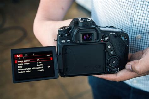 Canon EOS 90D Vs. Canon EOS 80D: Worth the Upgrade? | Digital Trends