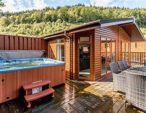 Lodges in Scotland with Hot Tubs– Find yours today