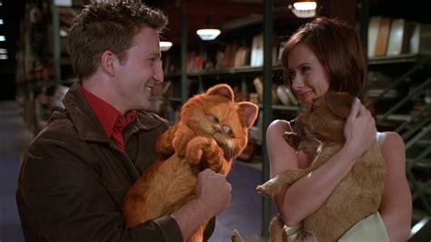 Image - Jon & Liz reuniting with Garfield & Odie.jpg | Heroes Wiki | FANDOM powered by Wikia