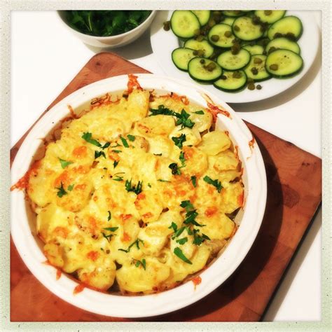 Cheesy Vegetable Hotpot -Easy Vegetarian Hotpot Recipe - Daisies & Pie