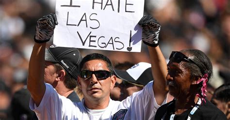 Raiders Fans Fight During The Game [VIDEO] - CBS Detroit