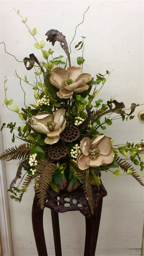 Magnolias!! | Flowers | Pinterest | Magnolia, Floral arrangement and Flower arrangements