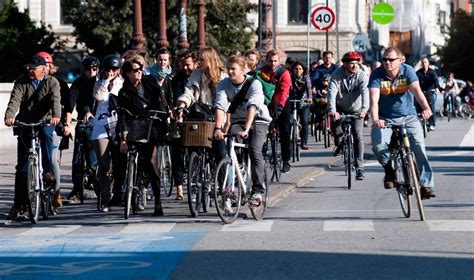 People use more bikes than cars now to enter Copenhagen's city center