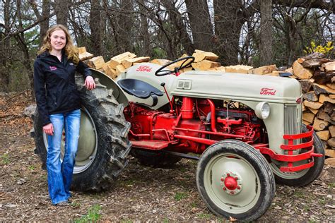 Image result for ford 8n | Tractors, Tractors for sale, Classic tractor