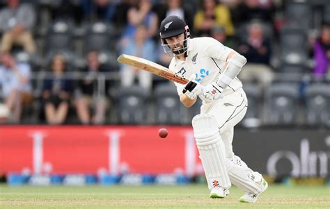 Mitchell enjoys batting with 'Freak' Williamson - Rediff Cricket