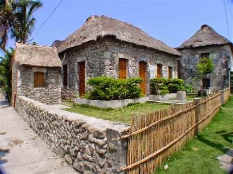 100 MILE HOUSE: Indigenous Houses Of The Philippines