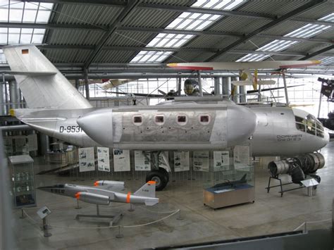 Dornier Do 31E3 - Photos & Video - NET-MAQUETTES