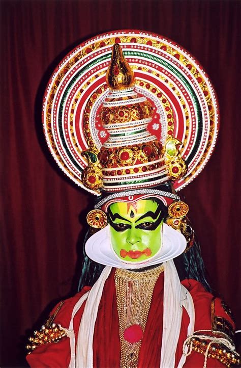 The beautiful costume of a Kathakali dancer | Indian dance forms, Indian classical dance ...