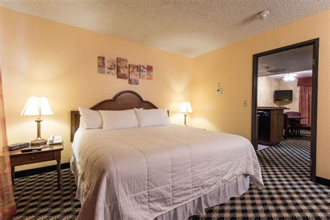 MCM Elegante Suites Abilene Abilene, Texas, US - Reservations.com